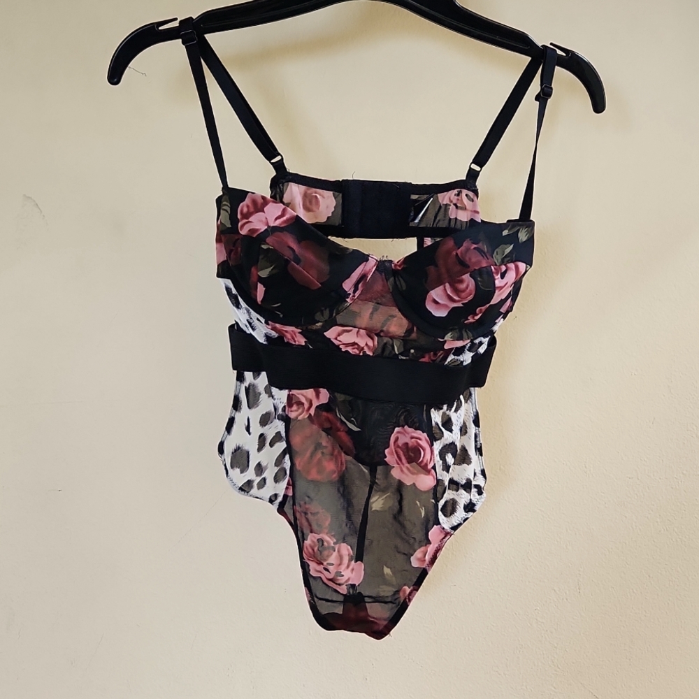 Frederick's of Hollywood- Lingerie